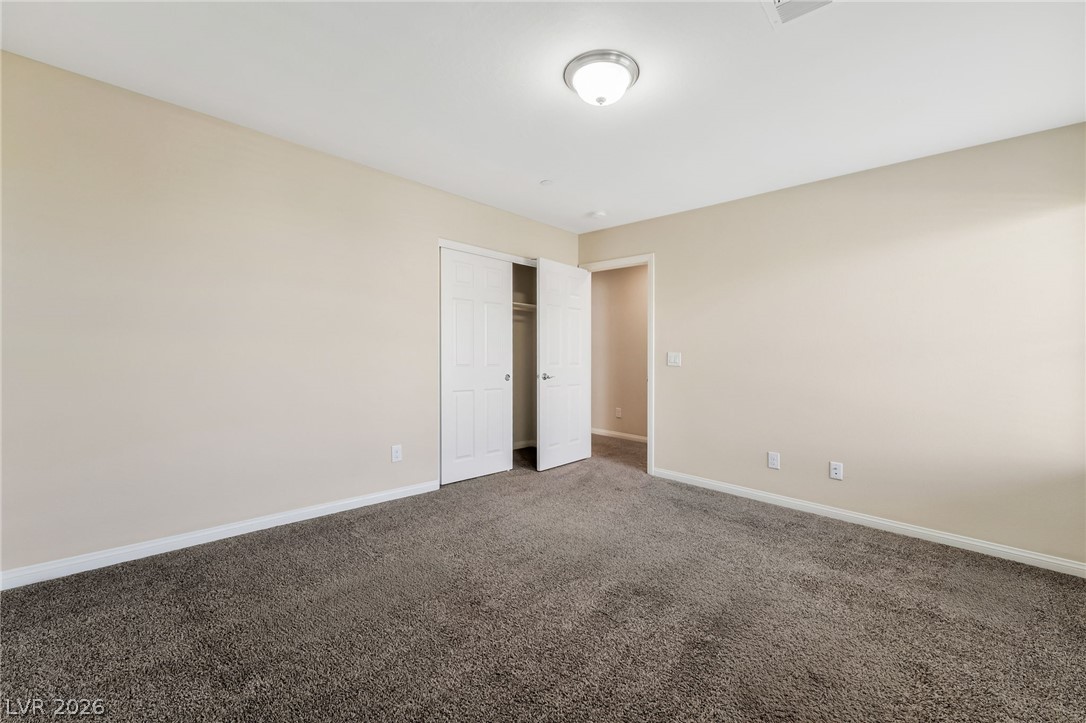 2915 Caxton Grove Drive Property Photo 21