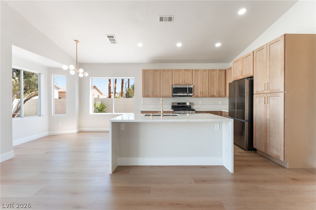 8408 Sea Glen Drive Property Photo 12