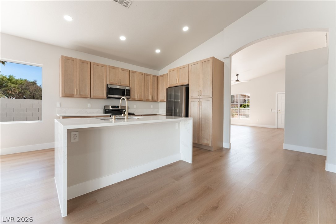 8408 Sea Glen Drive Property Photo 13
