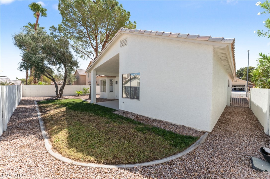 8408 Sea Glen Drive Property Photo 38