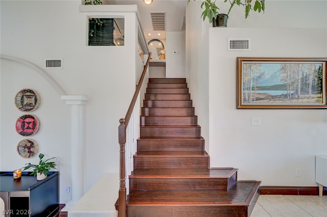 2722 Aspen Wood Avenue Property Photo 17