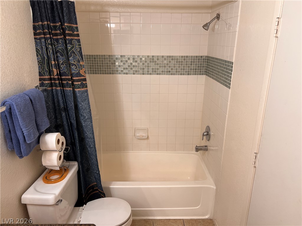 2300 East Silverado Ranch Boulevard 2158 Property Photo 16