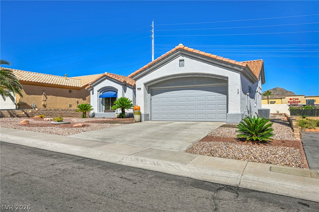 10020 Villa Ridge Drive Property Photo 6