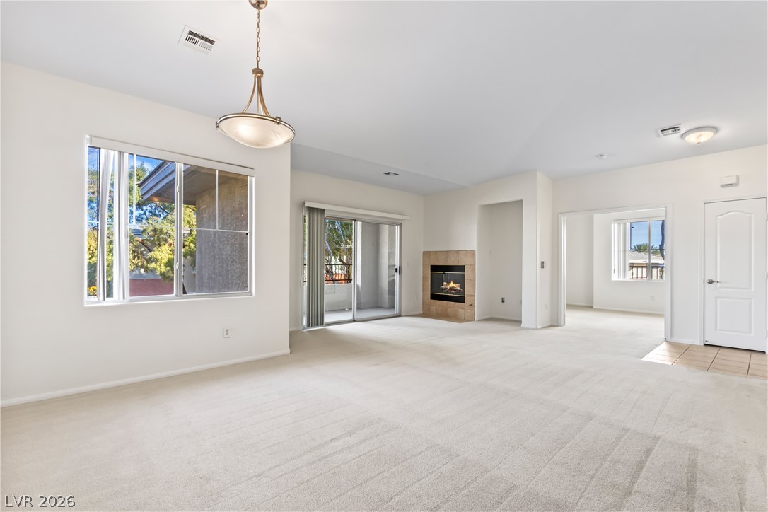901 Duckhorn Court 201 Property Photo 3
