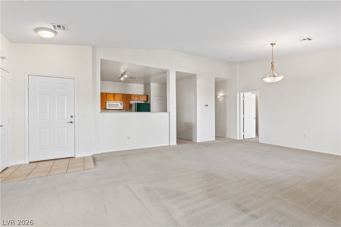 901 Duckhorn Court 201 Property Photo 6
