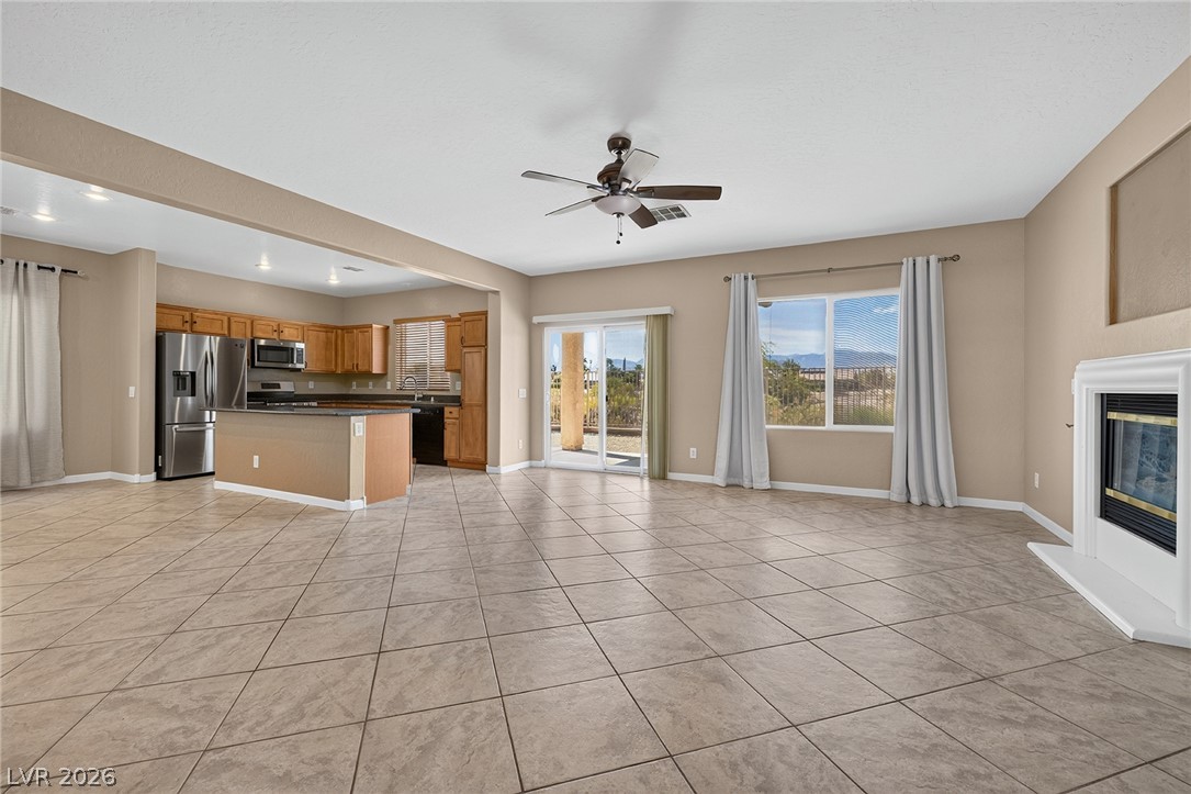 8105 Celina Hills Street Property Photo 6