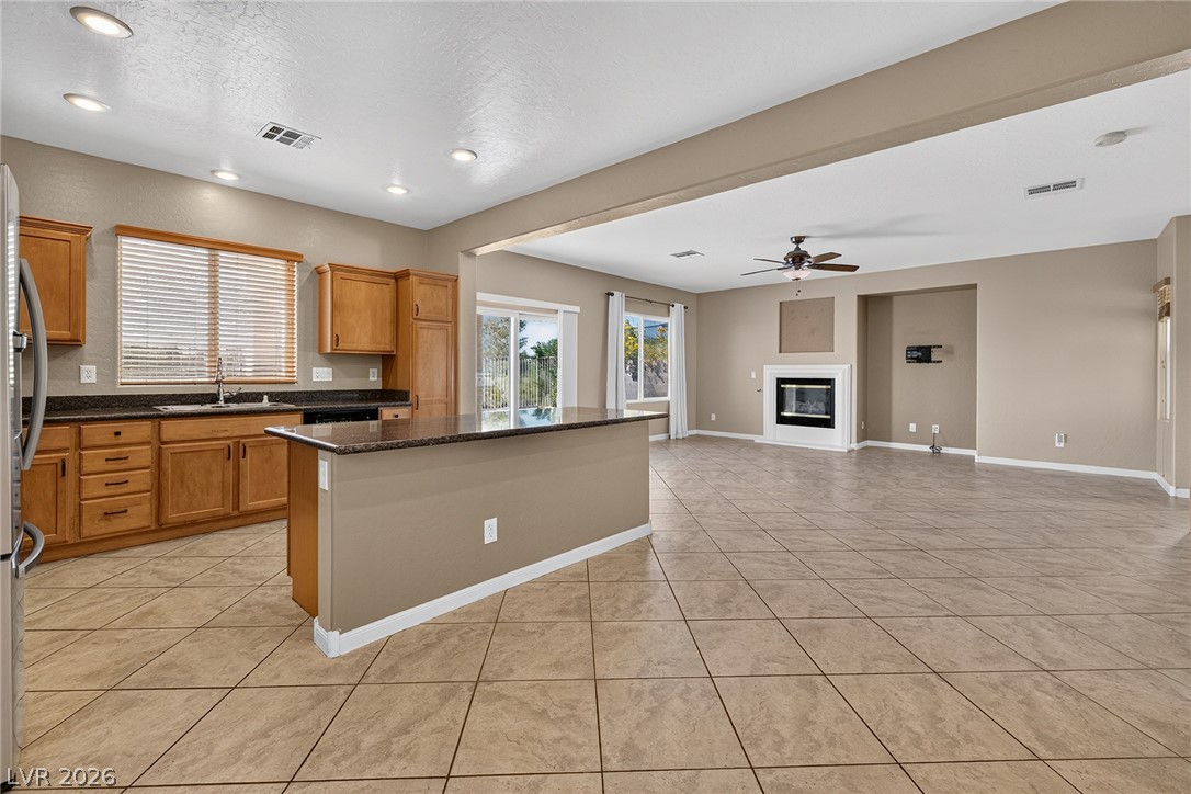 8105 Celina Hills Street Property Photo 11