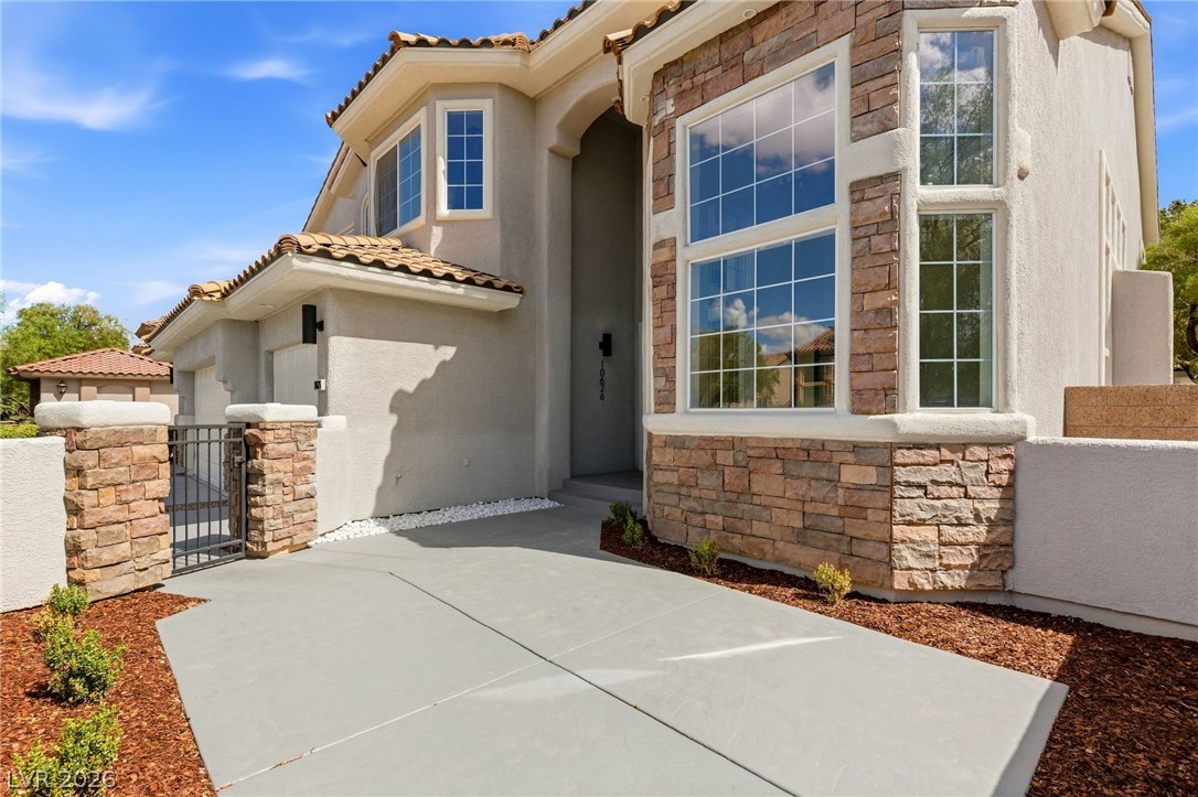 10626 San Vercelli Court Property Photo 14