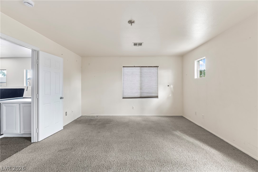 688 Canfield Point Avenue Property Photo 33