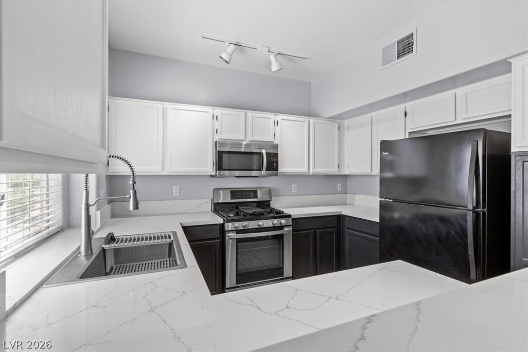6901 Squaw Mountain Drive 101 Property Photo 11