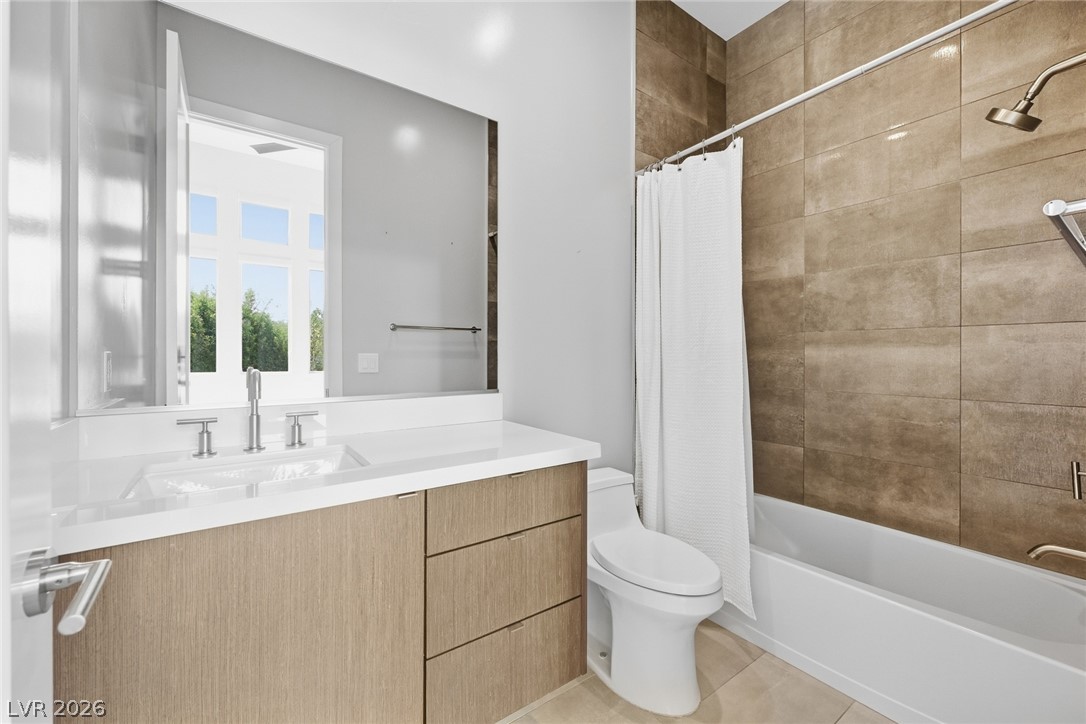 12382 Tudor Arch Drive Property Photo 26