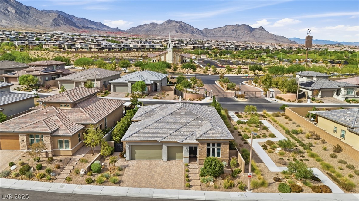 12382 Tudor Arch Drive Property Photo 48