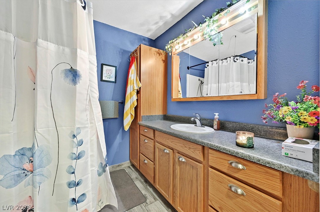 6824 Adobe Court Property Photo 23