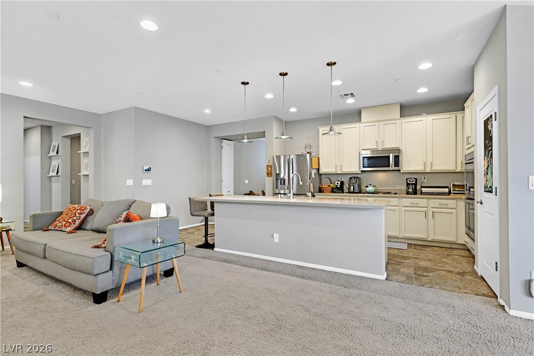181 Tuscan Shadow Street Property Photo 7
