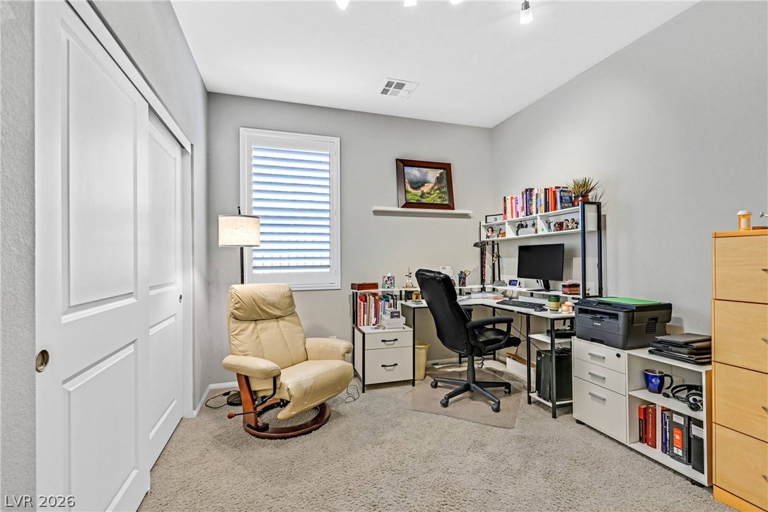 181 Tuscan Shadow Street Property Photo 19