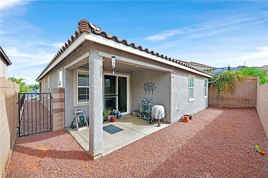 181 Tuscan Shadow Street Property Photo 23