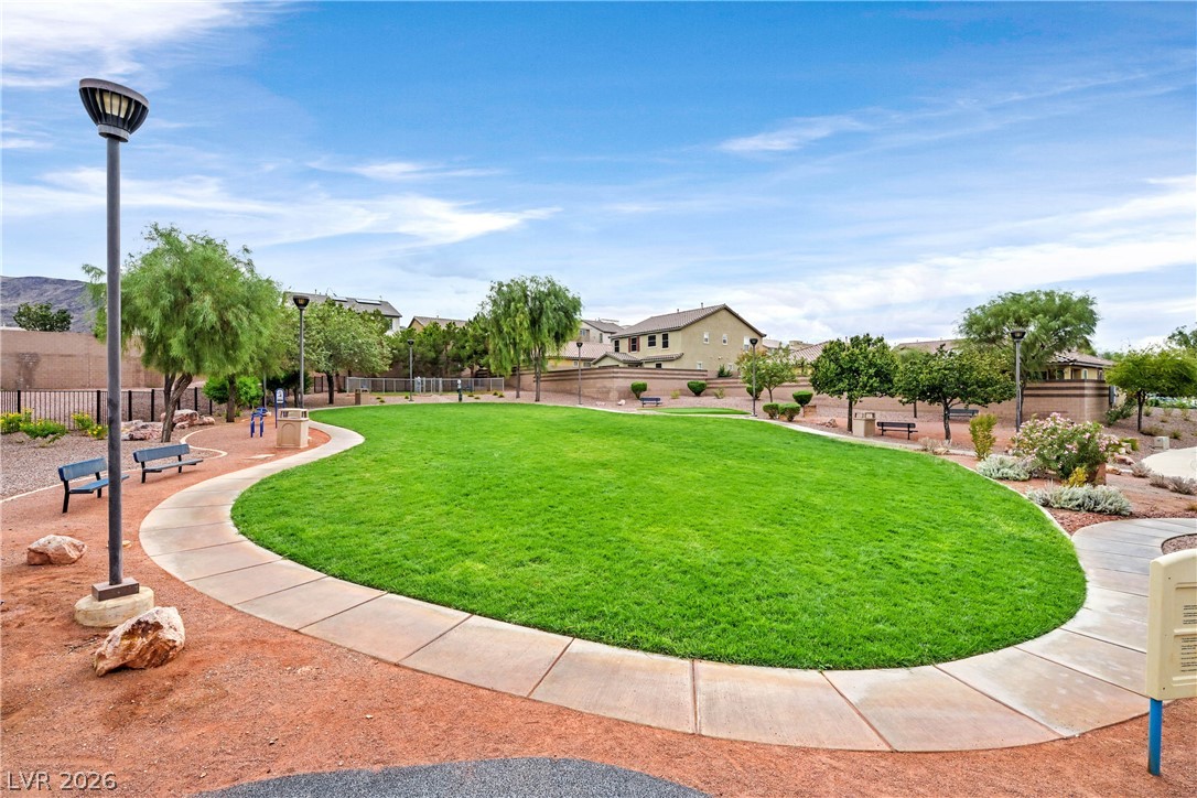 181 Tuscan Shadow Street Property Photo 24