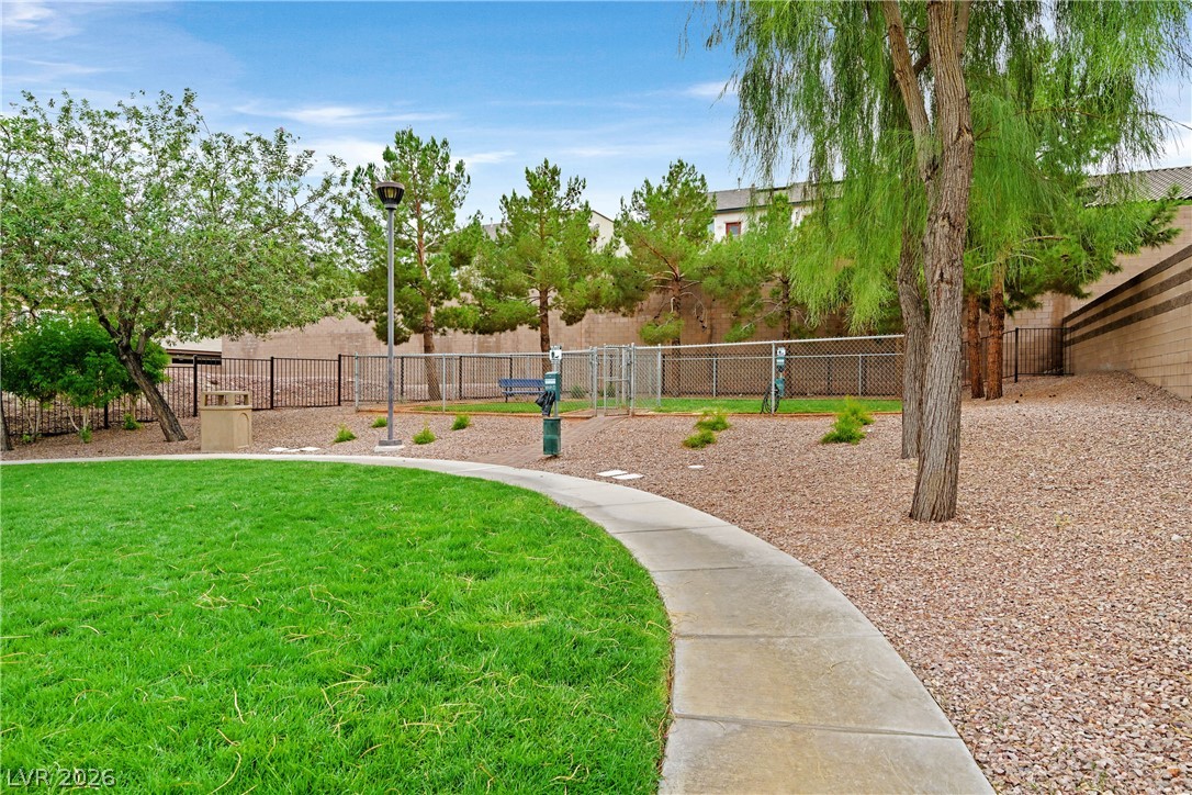 181 Tuscan Shadow Street Property Photo 27