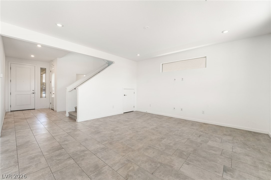 6215 Bravestar Court Property Photo 12