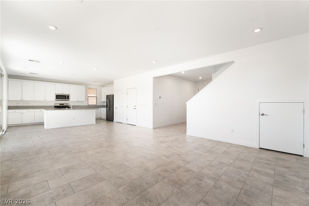 6215 Bravestar Court Property Photo 13