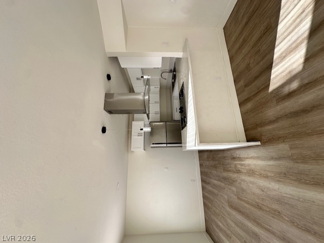 2121 Oceanus Lane 2 Property Photo 3