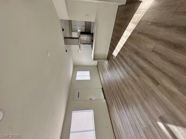 2121 Oceanus Lane 2 Property Photo 5
