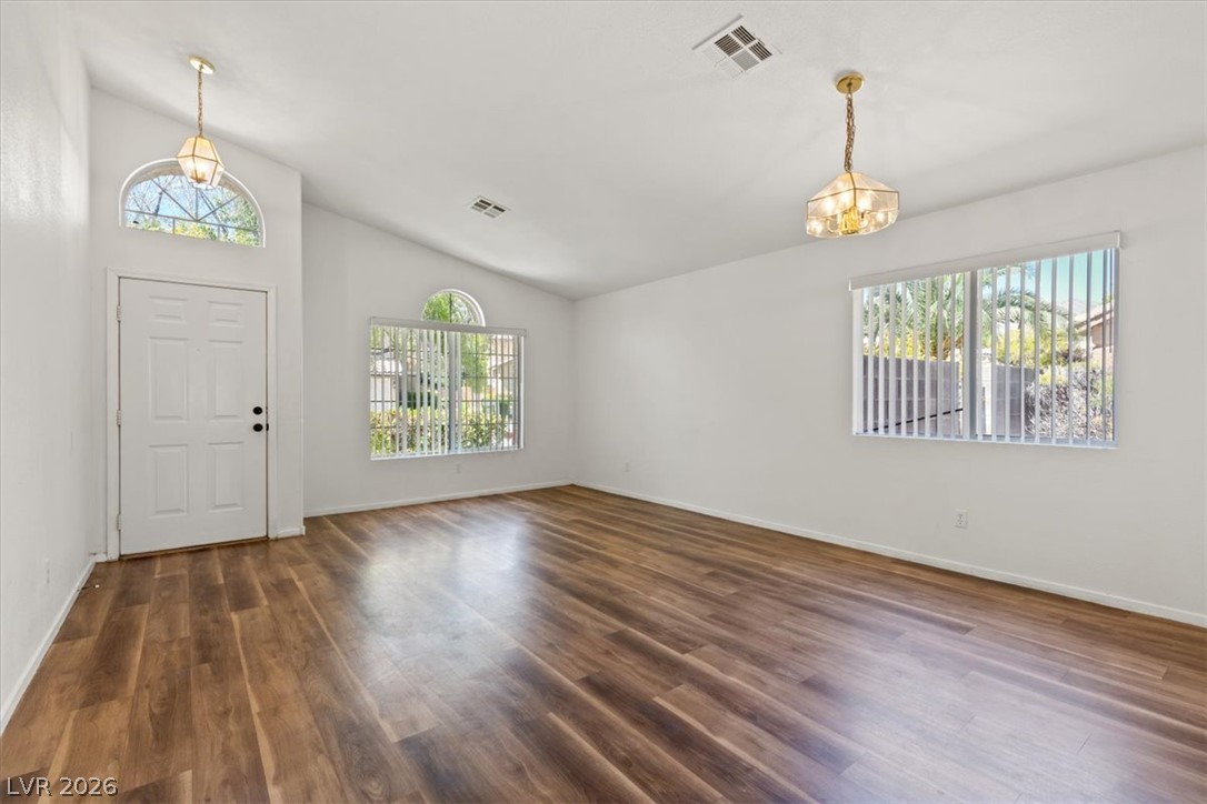2124 Starline Meadow Place Property Photo 3