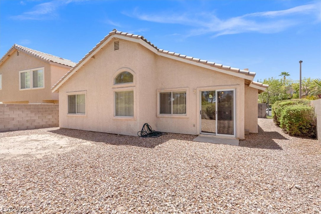 2124 Starline Meadow Place Property Photo 19