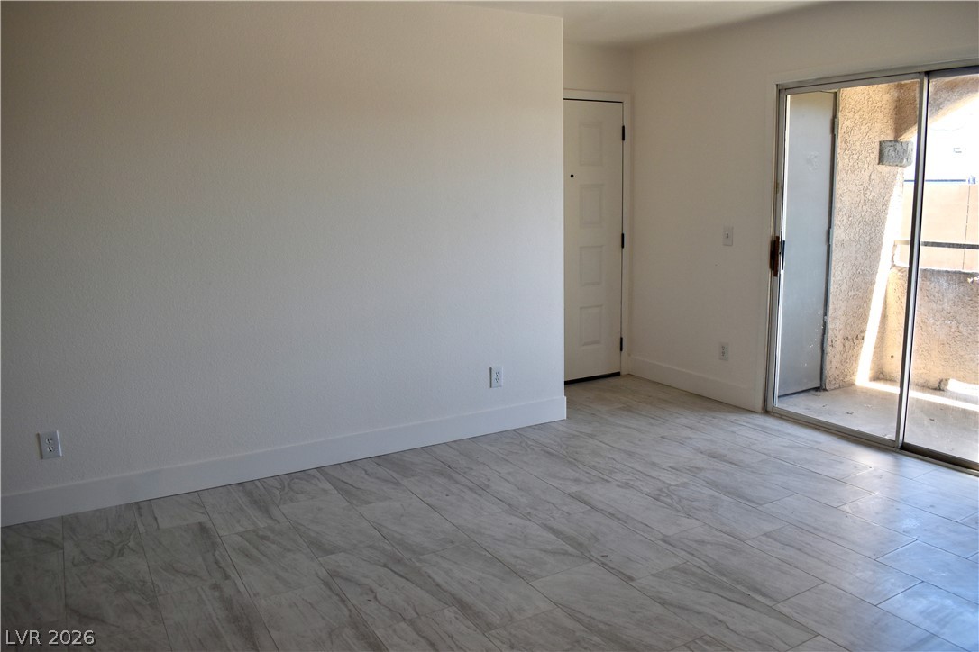 230 Mission Catalina Lane 107 Property Photo 4