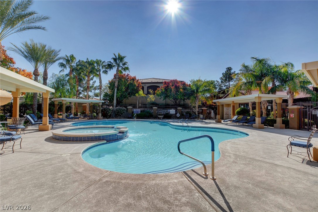 2822494 Property Photo 14