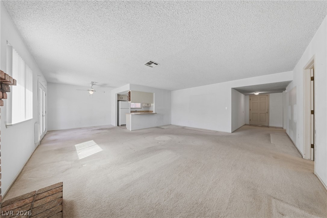 5095 Brownwood Avenue Property Photo 10