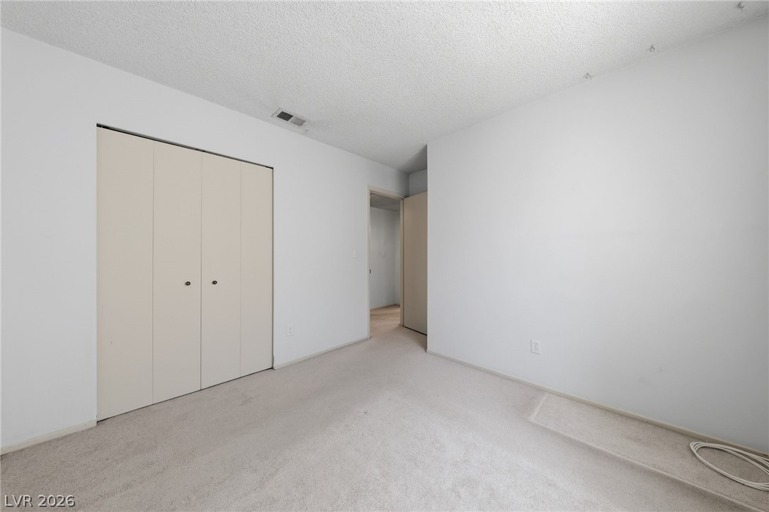 5095 Brownwood Avenue Property Photo 21