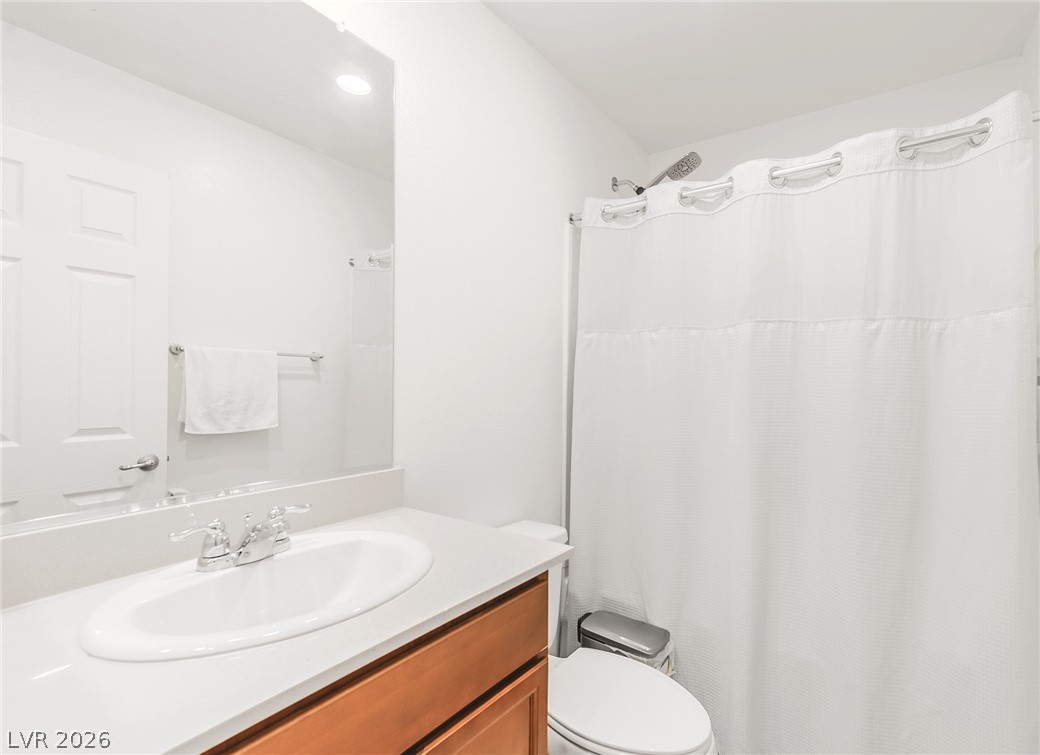 8707 Senna Avenue Property Photo 10