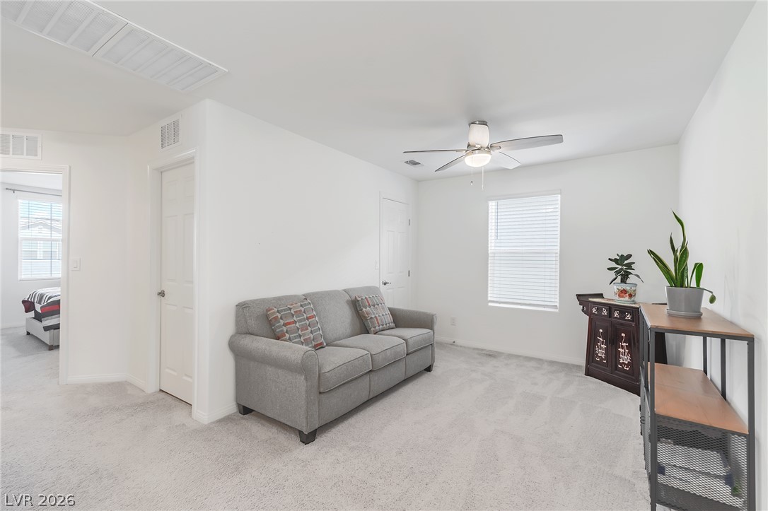 8707 Senna Avenue Property Photo 13