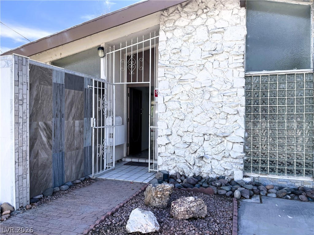 2275 East Desert Inn Road Property Photo 1