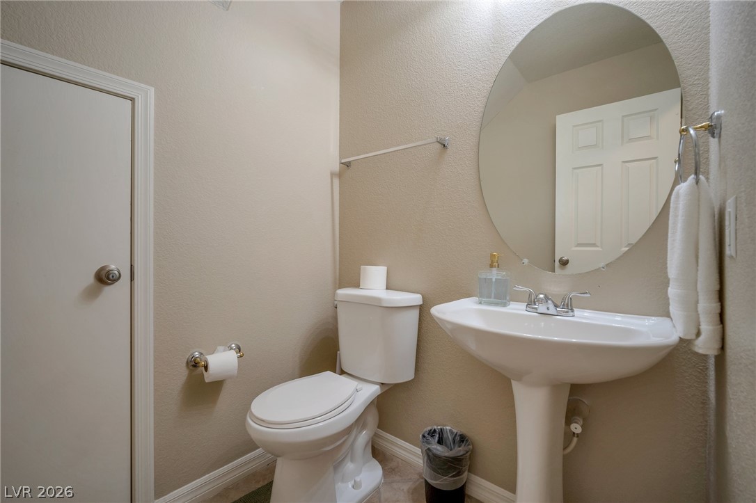 684 Gritty Garnet Avenue Property Photo 9