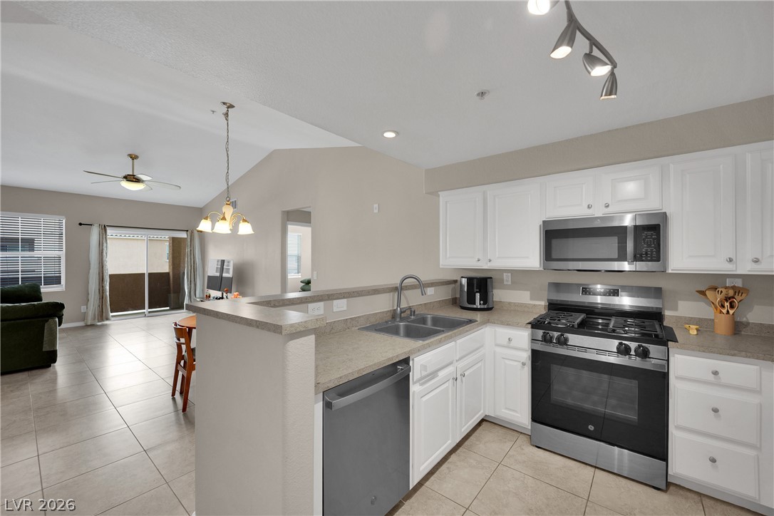 8777 West Maule Avenue 2109 Property Photo 4
