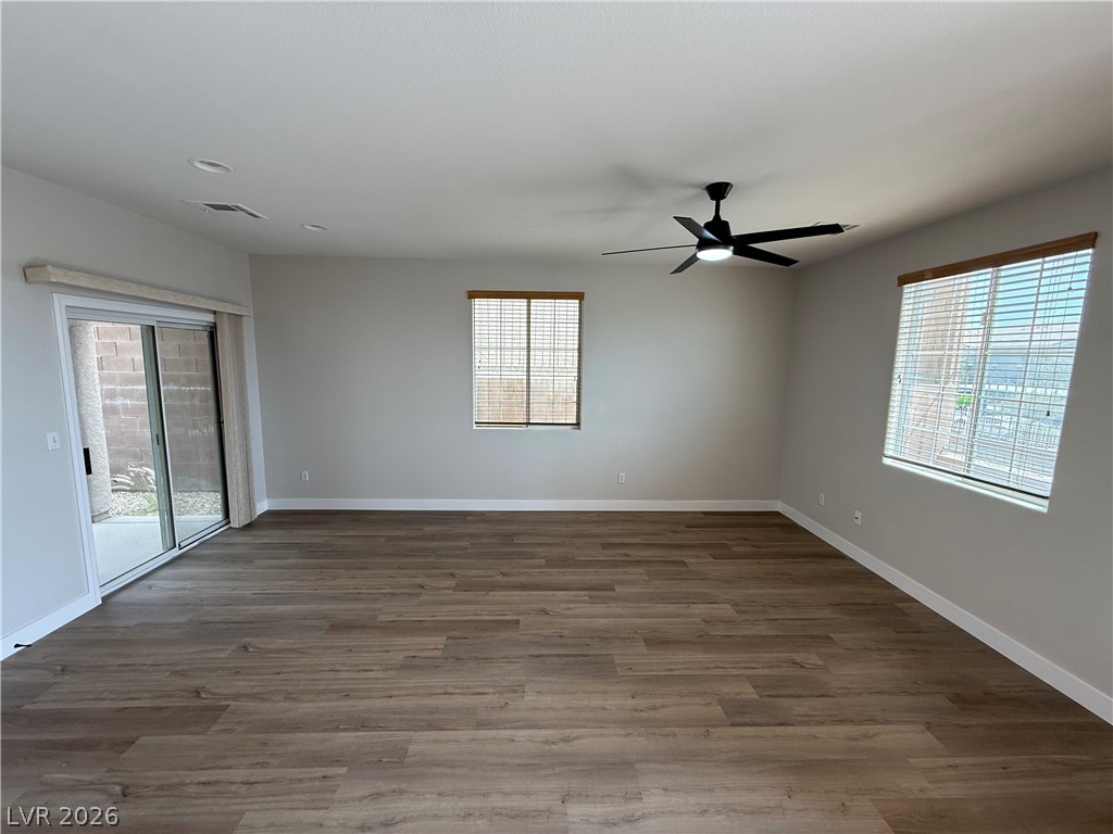 4026 Sparrow Rock Street Property Photo 6