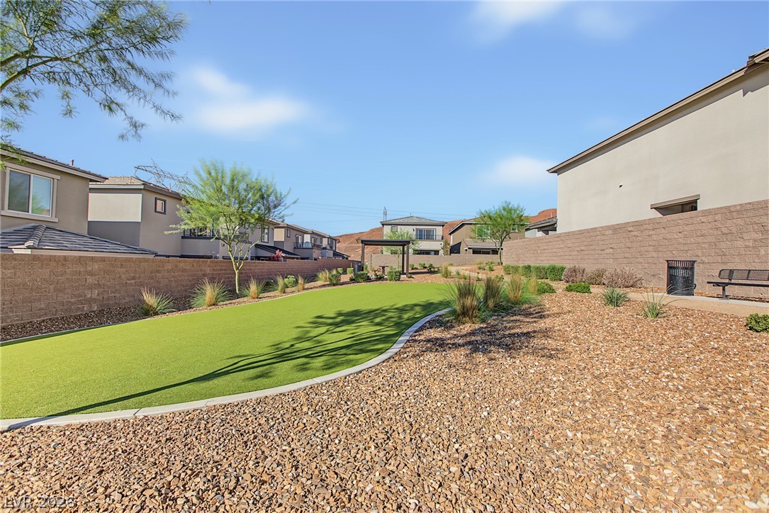 1055 Strada Mazoni Property Photo 2