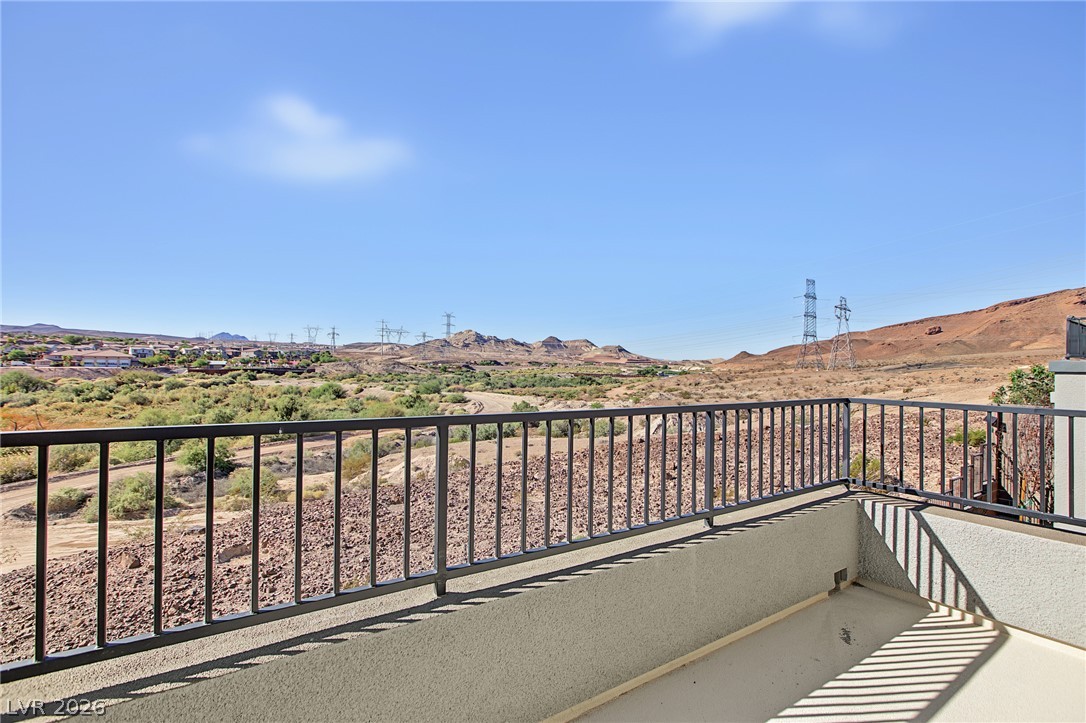 1055 Strada Mazoni Property Photo 37