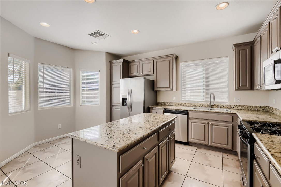 3949 Fragrant Jasmine Avenue Property Photo 10
