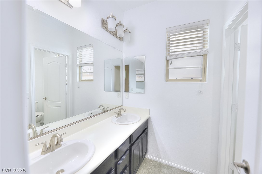 10647 Hyde Corner Avenue Property Photo 23