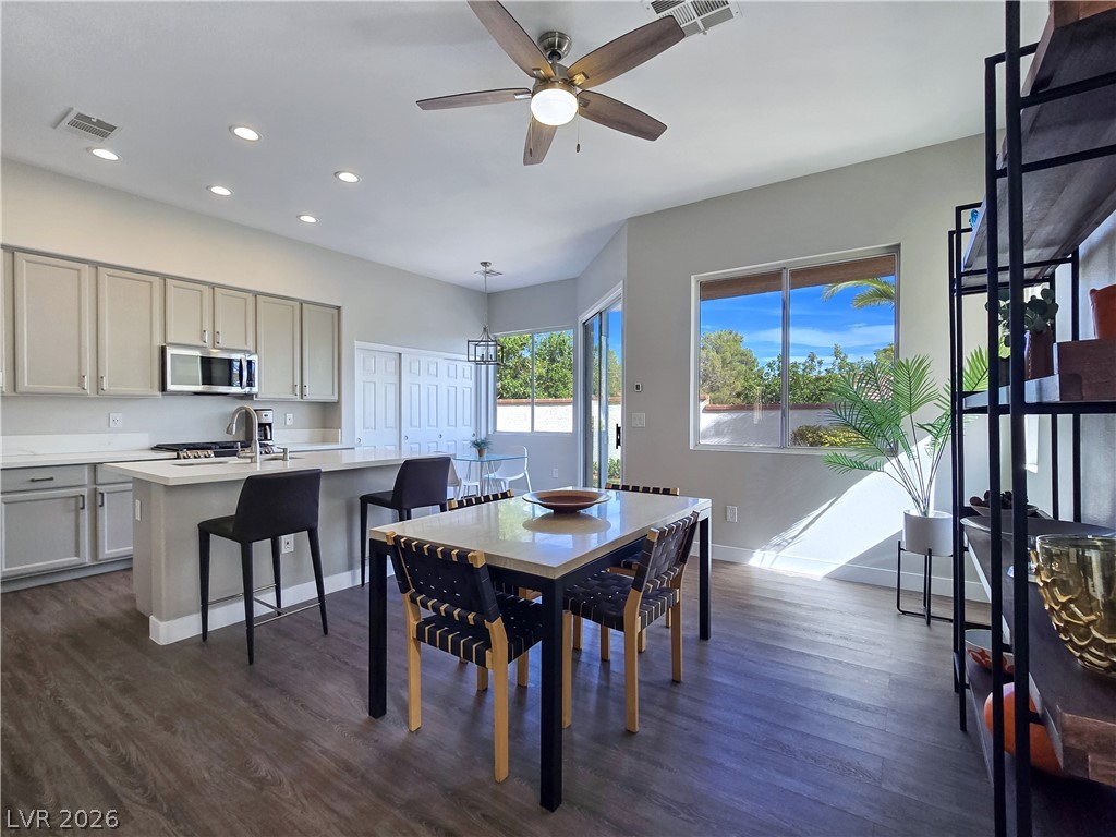 10104 Pinnacle View Place Property Photo 18