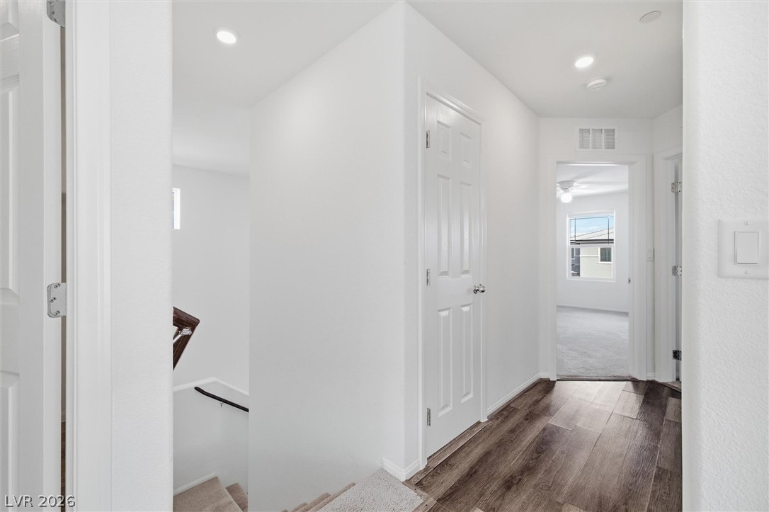 6047 Castle Gardens Avenue Property Photo 14