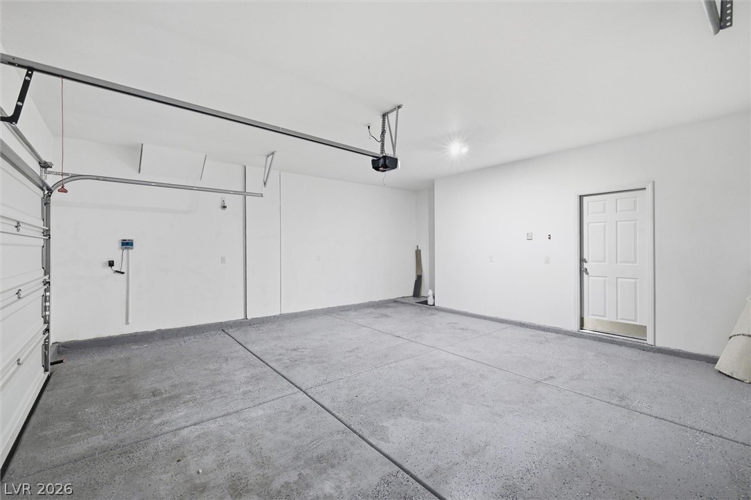 6047 Castle Gardens Avenue Property Photo 27