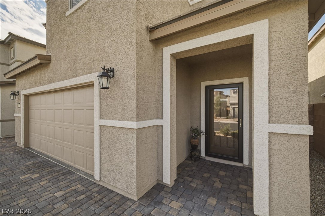 6047 Castle Gardens Avenue Property Photo 31