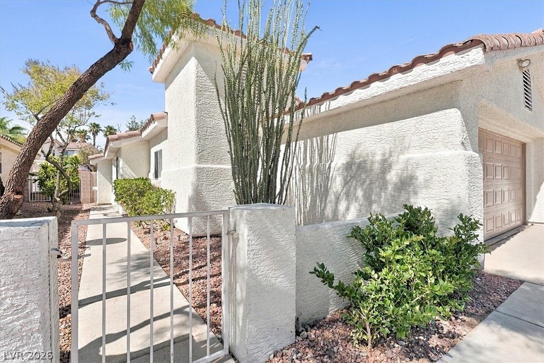 8104 Pursuit Court Property Photo 2