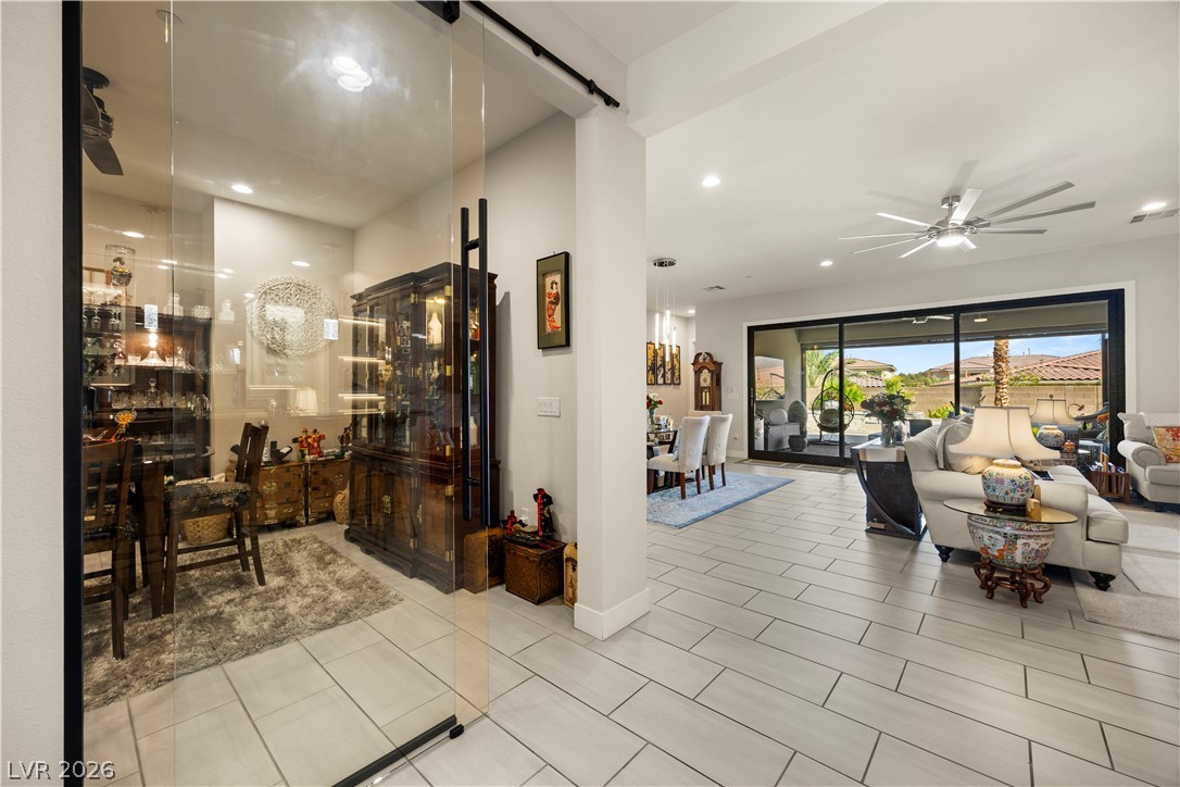 50 Garibaldi Way Property Photo 4