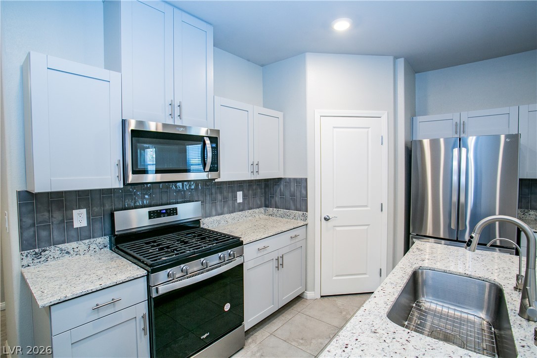 7924 Romulan Street Property Photo 25