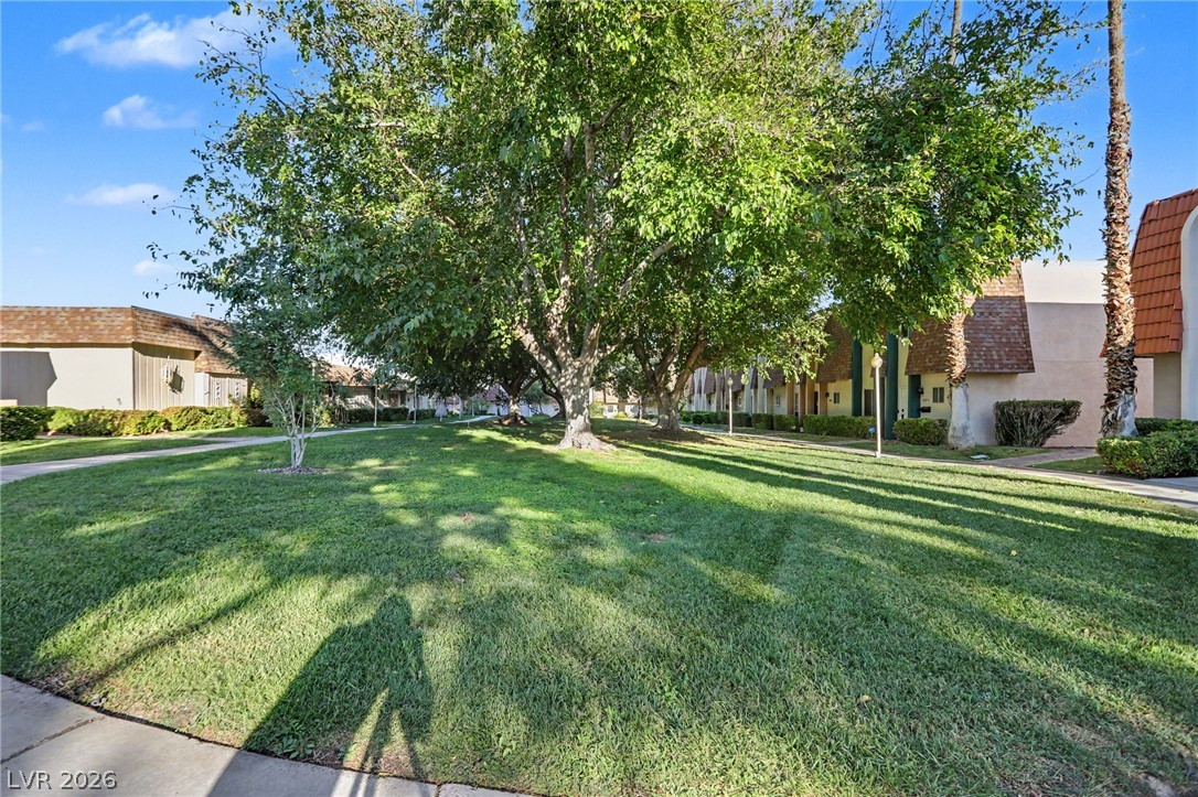 3753 Fairlawn Avenue Property Photo 3